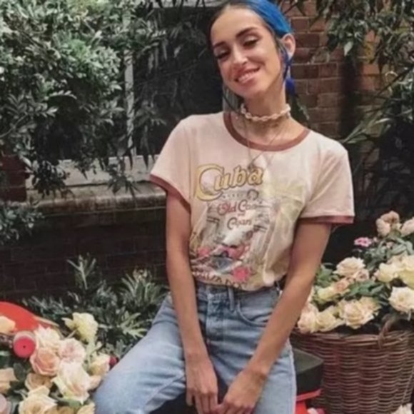 Cuba Havana Cream Graphic Tee - Picture 7 of 10